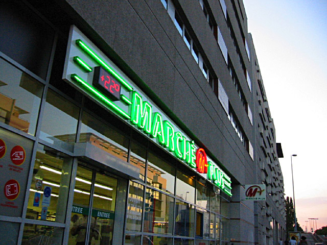 Nous allons à Marché plus