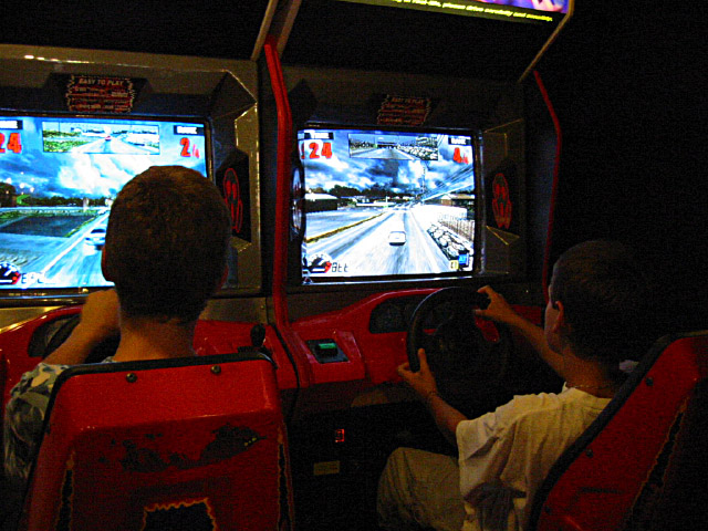 Je visite une salle de jeu