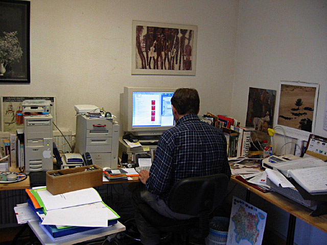 J'arrive au bureau de Patrick