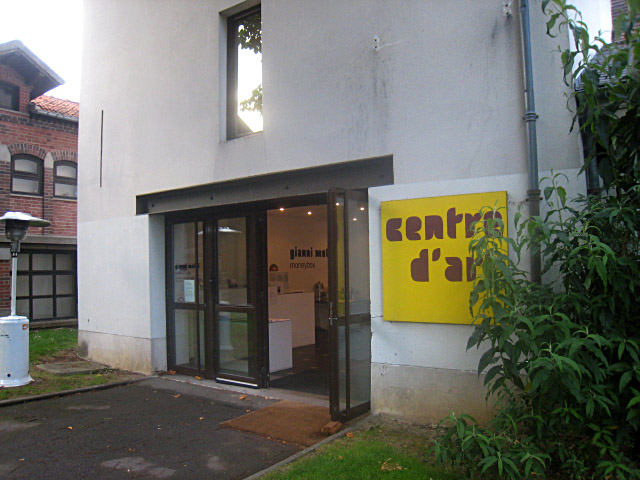 Nous allons au centre d'art
