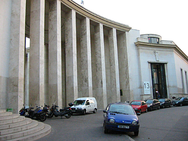 Je vais au Palais de Tokyo