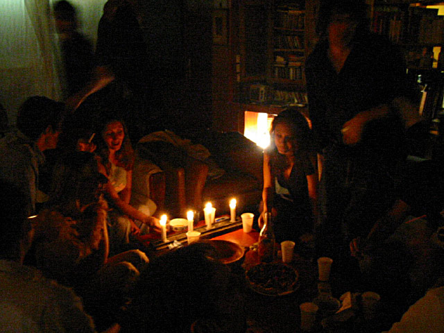 Etienne organise une soirée