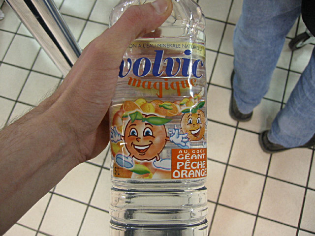 J'achète de l'eau