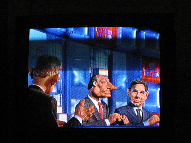 Je regarde la télévision