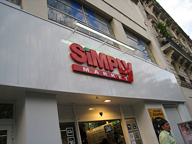 Je vais à Simply Market