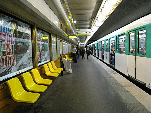 Je prends le métro