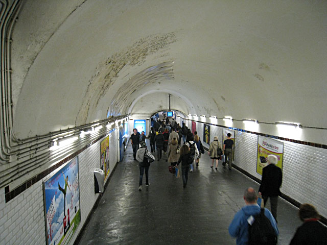 Je prends le métro