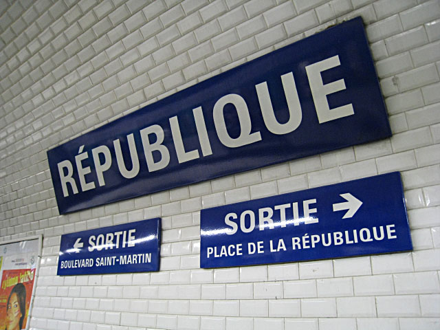 Je sors à République