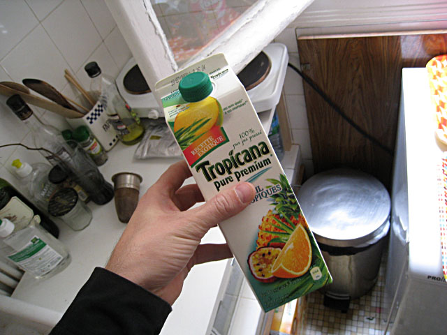 Je bois du jus d'orange