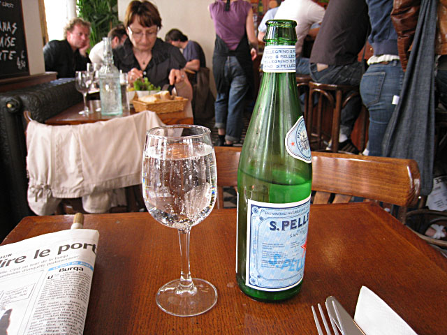 Je bois de l'eau