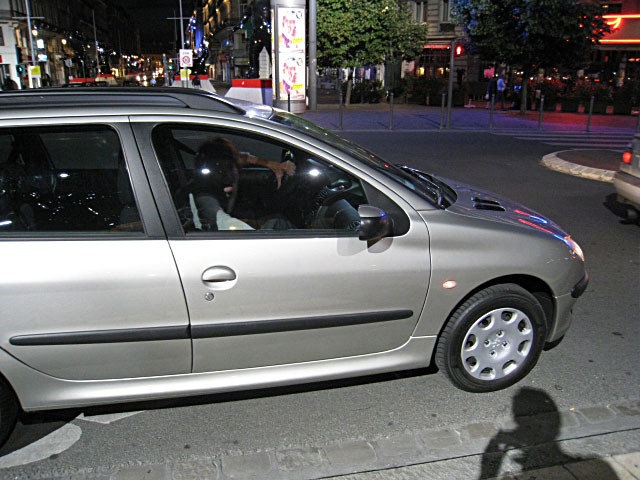 Kim passe me prendre en voiture
