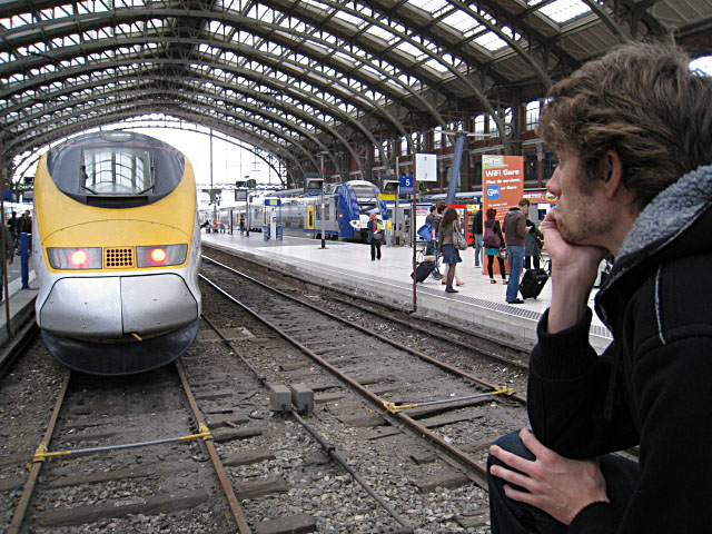 Le train arrive