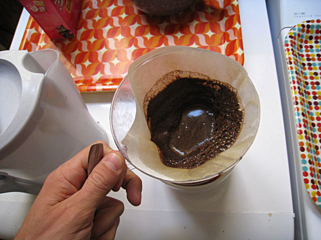 Je prépare du café