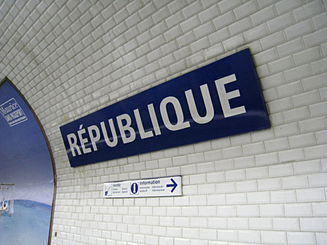 Je descends à République