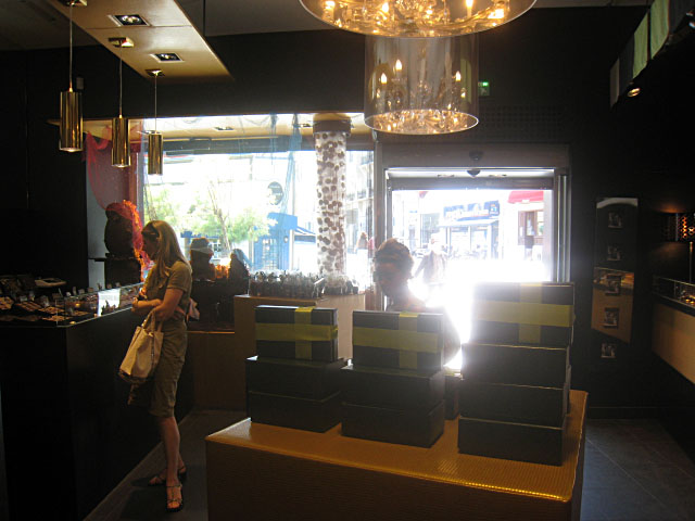 L'intérieur de la boutique