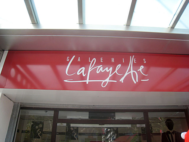 Aurore veut aller aux Galeries Lafayette