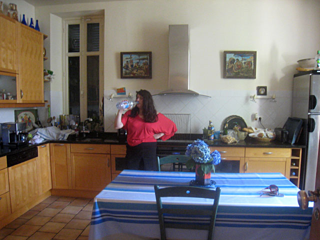 Aurore boit