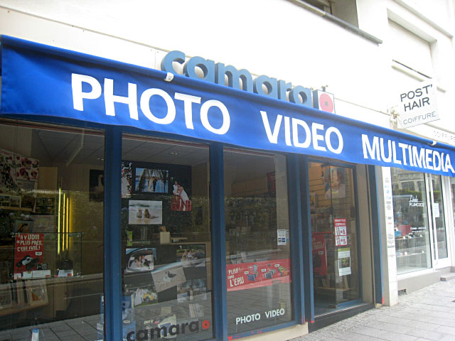 Pendant ce temps je vais chez Camara