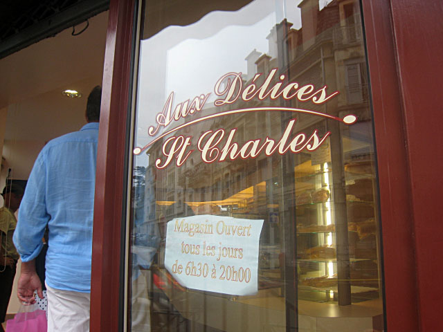 Je vais à la boulangerie
