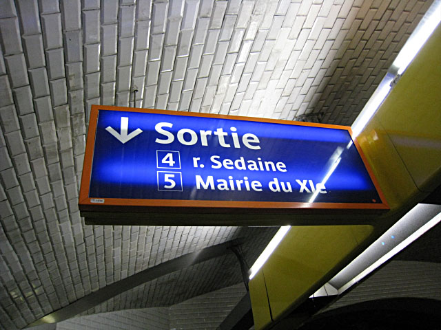 Je sors à Voltaire