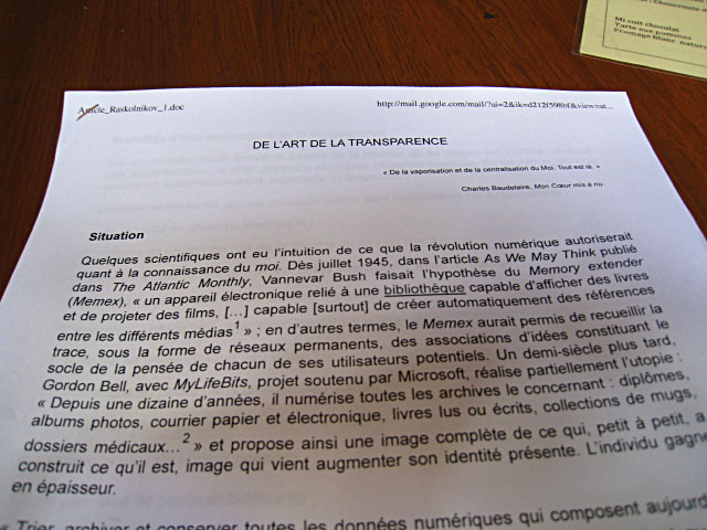 Je lis le texte qu'a commencé à écrire Charlotte