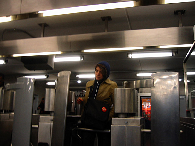 Nous prenons le métro