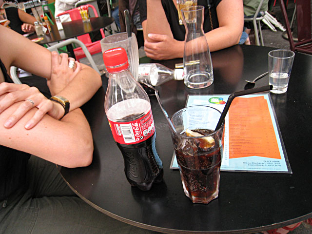 Je bois un coca