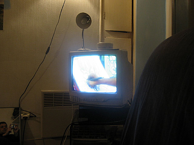 Je regarde la télévision