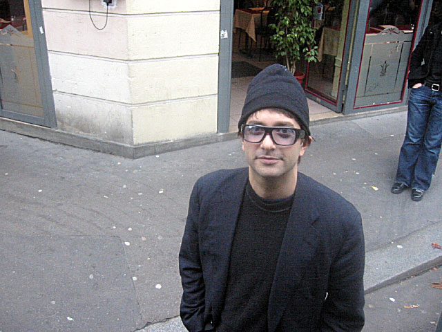 Nous retrouvons Nicholas chez Thibaut