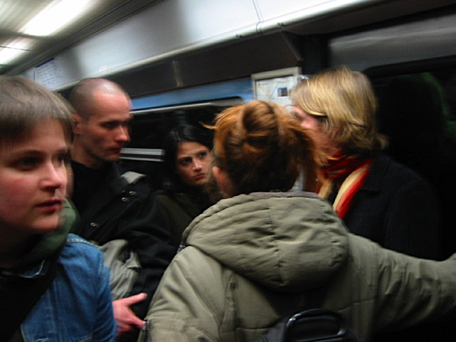 Nous prenons le métro
