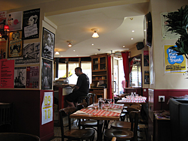 L'intérieur du bar
