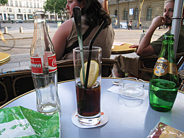Je bois un coca