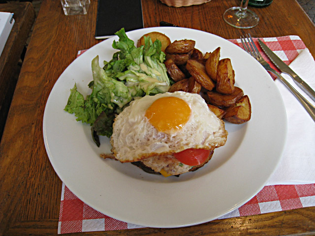 Je mange