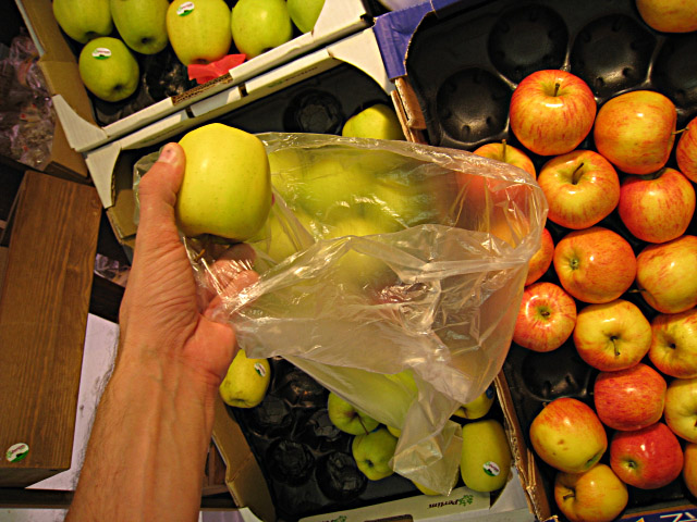 J'achète des pommes