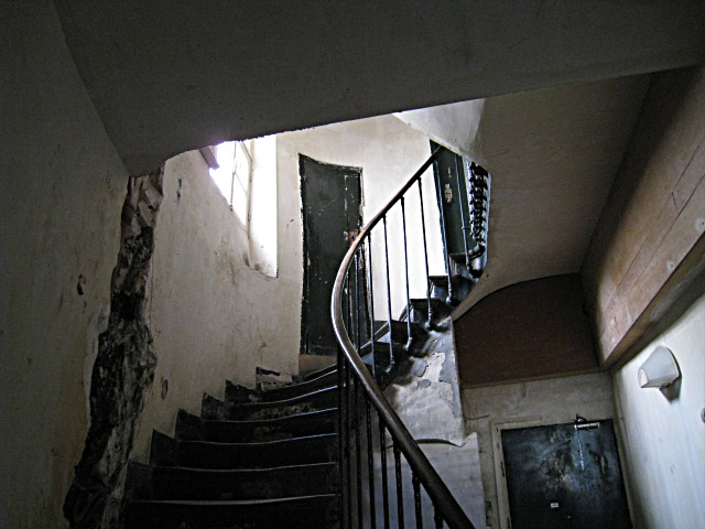 Je monte les escaliers