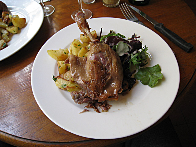 Je mange
