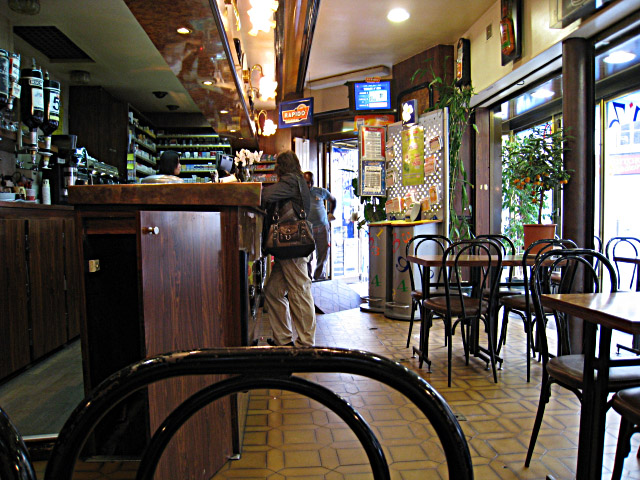 L'intérieur du bar