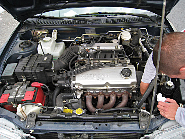Le moteur de la voiture de Jérémy