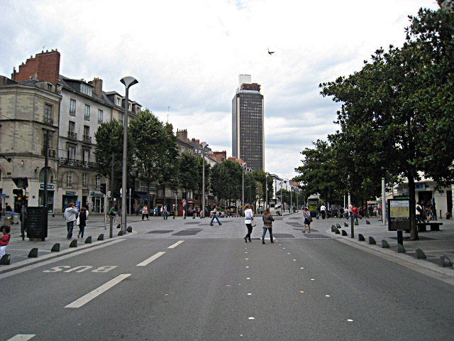 Nous descendons à Nantes