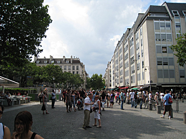 Nous marchons