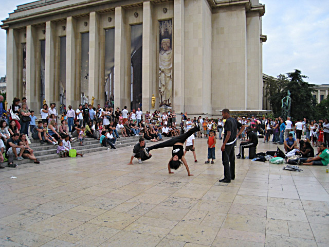 Des danseurs