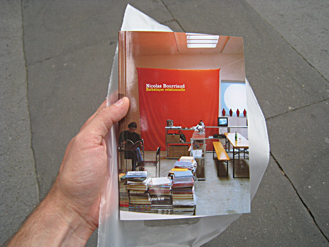 J'achète un livre de Nicolas Bourriaud