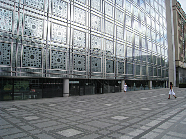 Nous allons à l'Institut du Monde Arabe
