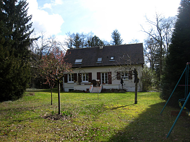 Je prends du recul pour voir la maison