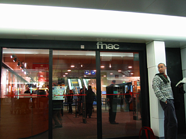 Je vais à la Fnac