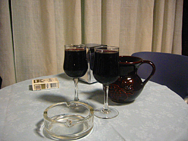 Nous buvons du vin