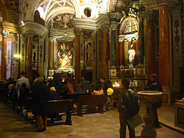 A l'intérieur d'une autre église