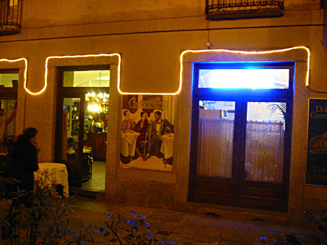 Nous allons dans un restaurant