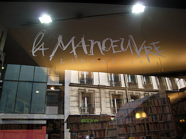 Je vais dans une librairie