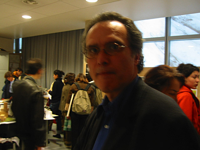 Jean-François me vire de la salle parce que je fume